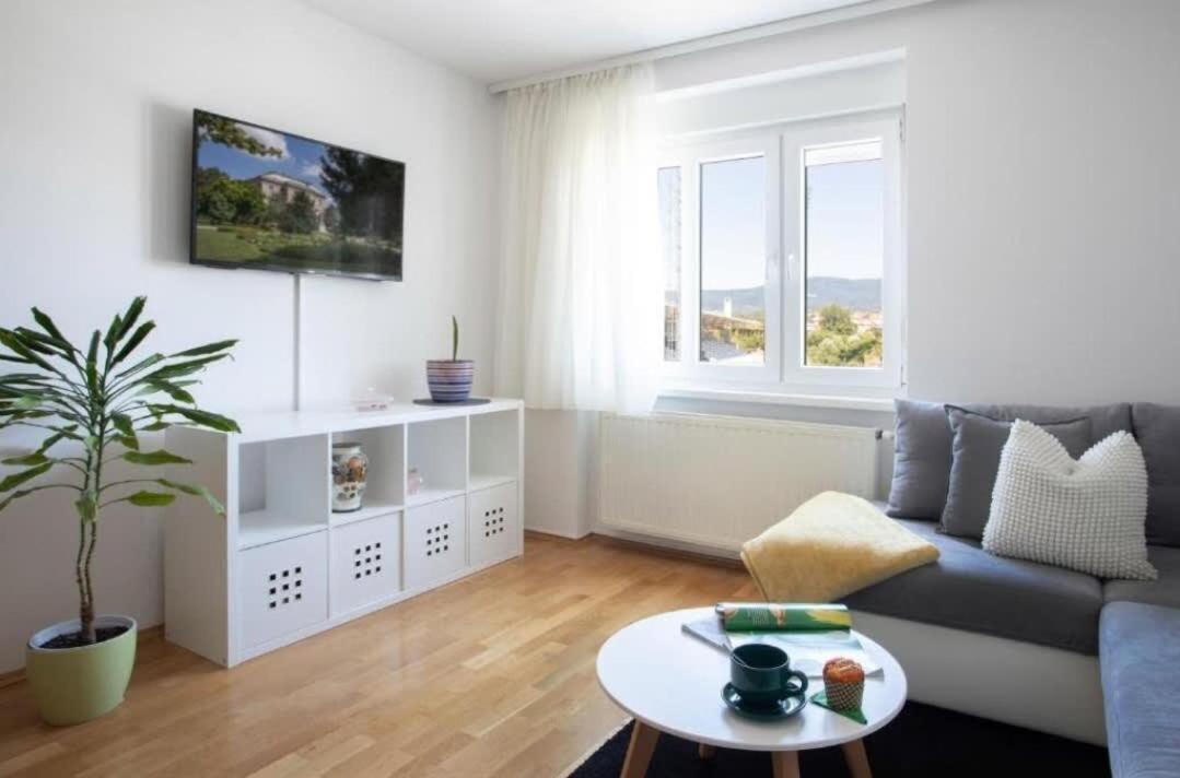 Tesla Apartment Urban Stay Zagreb Exterior photo