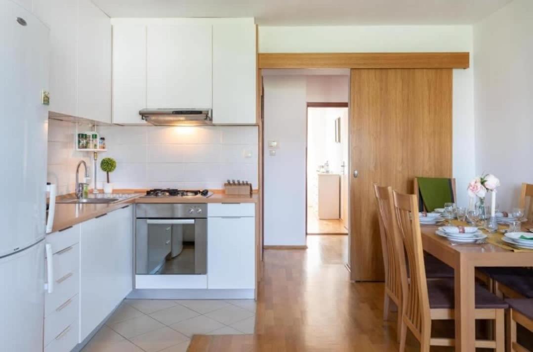 Tesla Apartment Urban Stay Zagreb Exterior photo