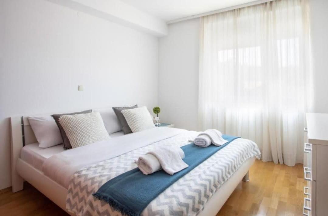 Tesla Apartment Urban Stay Zagreb Exterior photo